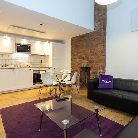Pillo Rooms Serviced Apartments - Salford Manchester Exterior photo